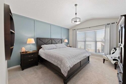 124 Masters Crescent Se, Calgary, AB 
