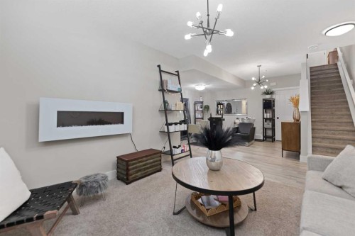 124 Masters Crescent Se, Calgary, AB 
