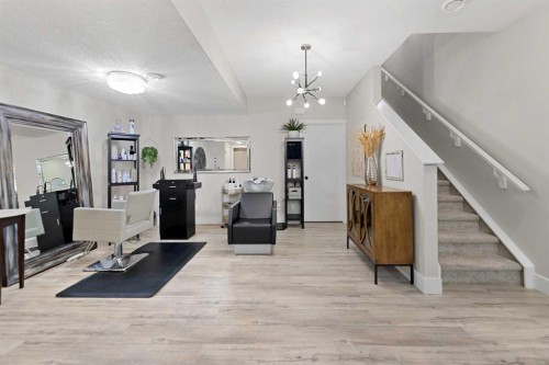124 Masters Crescent Se, Calgary, AB 