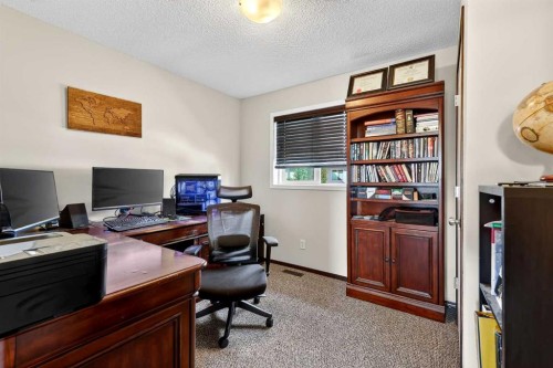 490 New Brighton Drive Se, Calgary, AB 