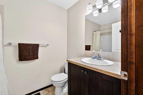 490 New Brighton Drive Se, Calgary, AB 