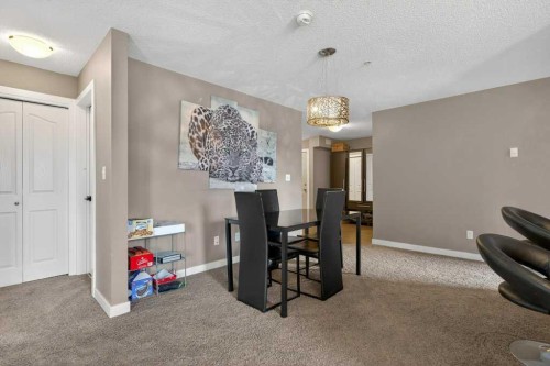 225-7210 80 Avenue Ne, Calgary, AB - Indoor Photo Showing Dining Room