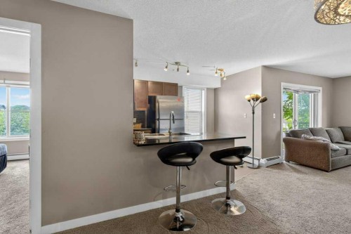 225-7210 80 Avenue Ne, Calgary, AB - Indoor