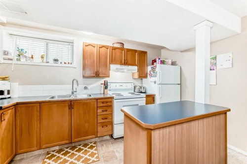 307 Mt Lorette Place Se, Calgary, AB 