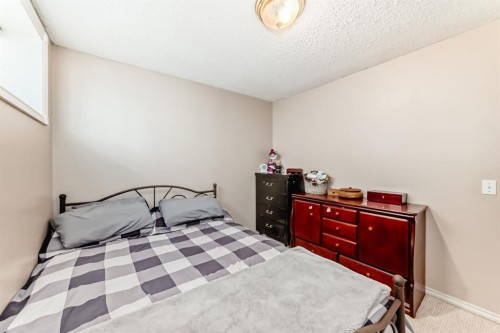 307 Mt Lorette Place Se, Calgary, AB 