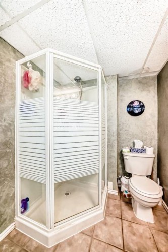 307 Mt Lorette Place Se, Calgary, AB 