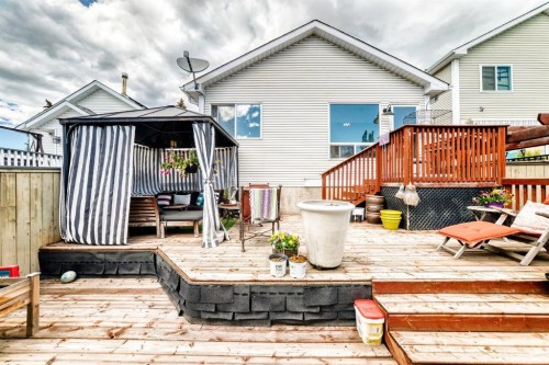 307 Mt Lorette Place Se, Calgary, AB 