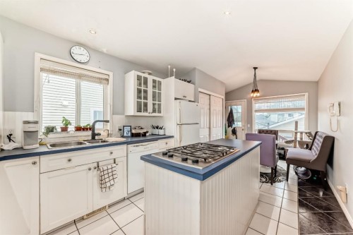 307 Mt Lorette Place Se, Calgary, AB 