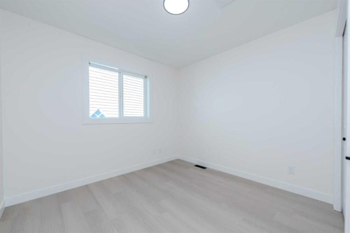 93 Coral Reef Crescent Ne, Calgary, AB 