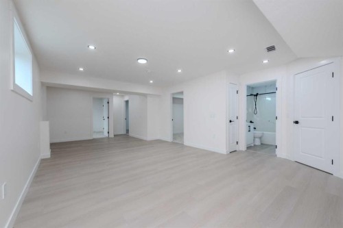 93 Coral Reef Crescent Ne, Calgary, AB 