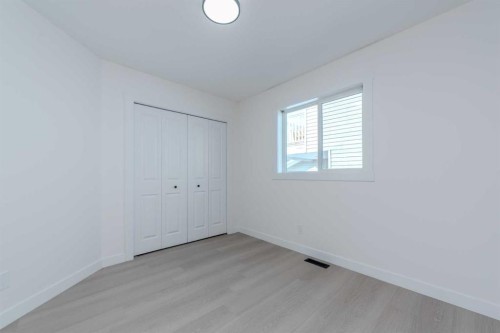 93 Coral Reef Crescent Ne, Calgary, AB 