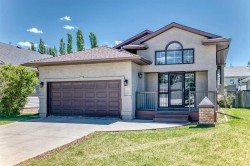 96 Arbour Ridge Way NW Calgary, AB T3G 3T1