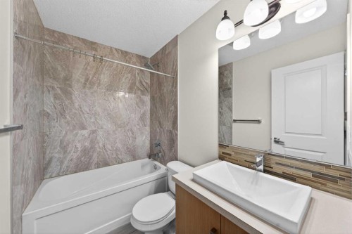 4 Walden Walk Se, Calgary, AB 