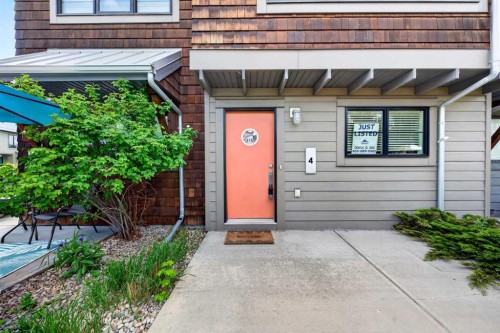 4 Walden Walk Se, Calgary, AB 