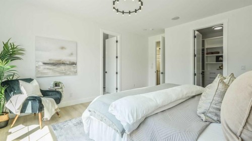 8926 34 Avenue, Calgary, AB 