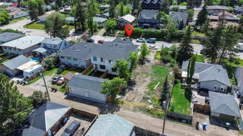8926 34 Avenue, Calgary, AB 