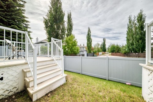 325 Mt Douglas Manor Se, Calgary, AB 