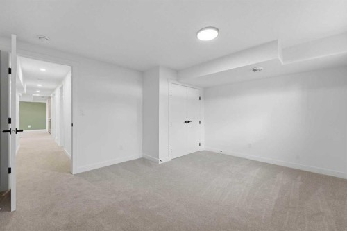 27 Glacier Drive Sw, Calgary, AB 