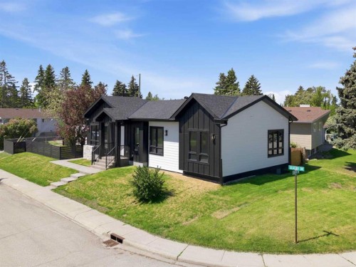 27 Glacier Drive Sw, Calgary, AB 