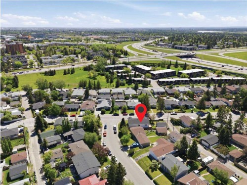 27 Glacier Drive Sw, Calgary, AB 