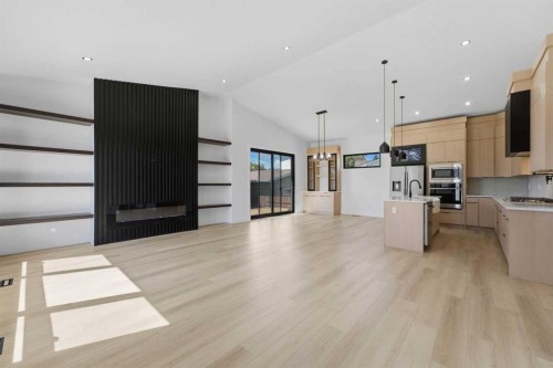 27 Glacier Drive Sw, Calgary, AB 