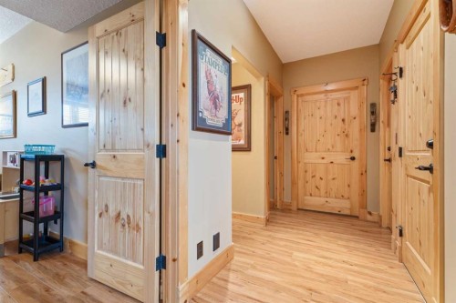 602 Riverview Place, Longview, AB 