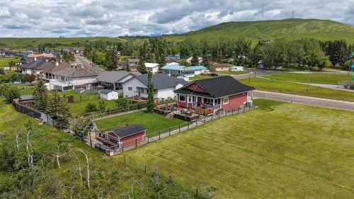 602 Riverview Place, Longview, AB 