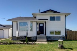 115 5 St Dalroy, AB T1Z 0T6