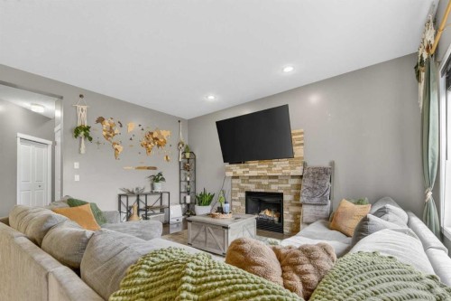 192 Fireside Place, Cochrane, AB 