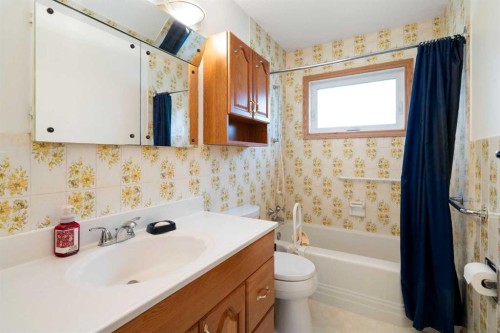 3019 37 Street Sw, Calgary, AB 