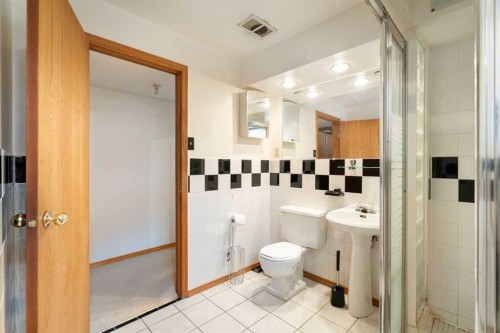 3019 37 Street Sw, Calgary, AB 