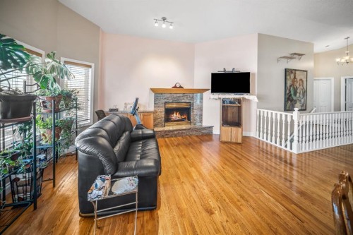 180 Hidden Vale Close Nw, Calgary, AB 