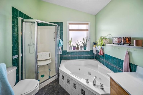 180 Hidden Vale Close Nw, Calgary, AB 