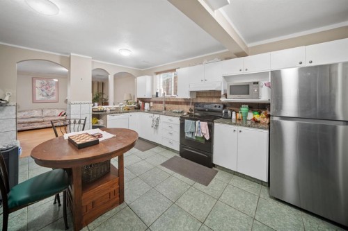 180 Hidden Vale Close Nw, Calgary, AB 