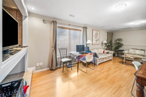 180 Hidden Vale Close Nw, Calgary, AB 