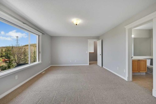 8 Valley Creek Crescent Nw, Calgary, AB - Indoor Photo Showing Other Room