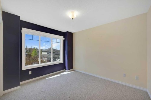 8 Valley Creek Crescent Nw, Calgary, AB - Indoor Photo Showing Other Room