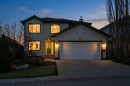 8 Valley Creek Crescent Nw, Calgary, AB  - Outdoor 