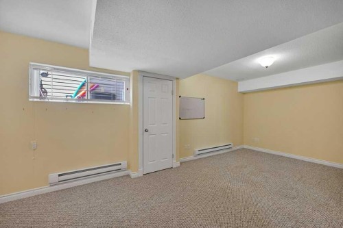 8 Valley Creek Crescent Nw, Calgary, AB - Indoor