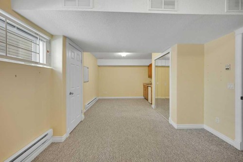8 Valley Creek Crescent Nw, Calgary, AB - Indoor