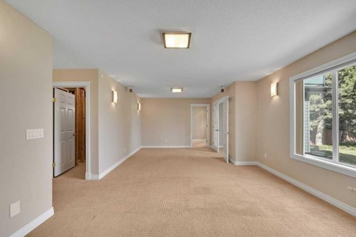 8 Valley Creek Crescent Nw, Calgary, AB - Indoor Photo Showing Other Room