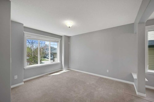 8 Valley Creek Crescent Nw, Calgary, AB - Indoor Photo Showing Other Room