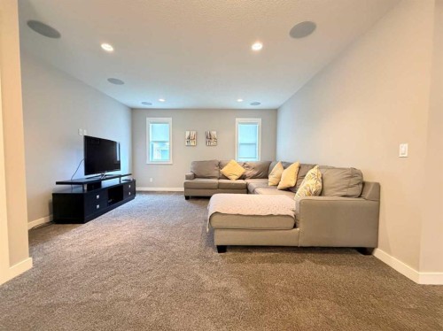 252 Nolancliff Crescent Nw, Calgary, AB 