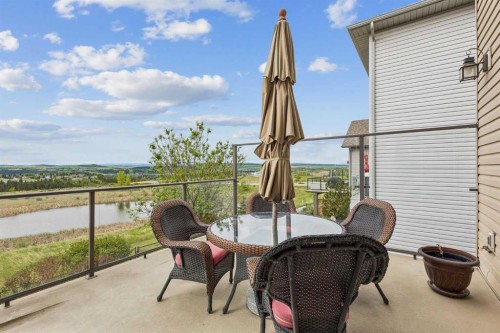 31 Sunset Point, Cochrane, AB 