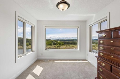 31 Sunset Point, Cochrane, AB 