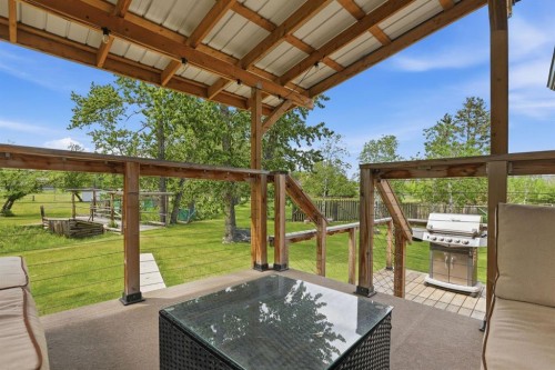 34 Oak Avenue, Okotoks, AB 
