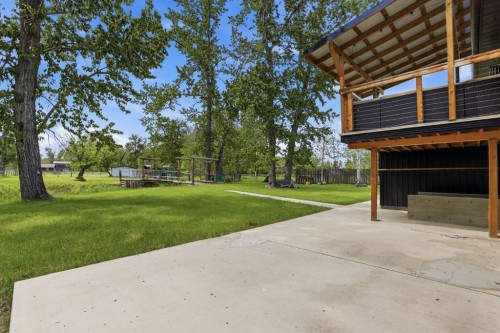 34 Oak Avenue, Okotoks, AB 