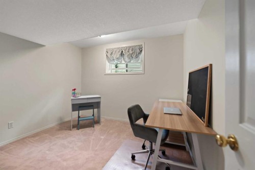 13 Somerset Gate Sw, Calgary, AB 