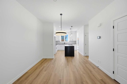 8557 Huxbury Drive, Calgary, AB 