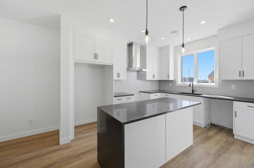 8557 Huxbury Drive, Calgary, AB 